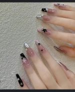 Stick-On Artificial Nails Multicolor Silver Chains Sparkles Reusable - Image 5