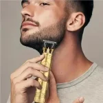 Premium Gold Men's Hair Trimmer with 4 Combs & Rechargeable Battery - Image 4