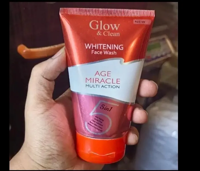 2129-77-712511-product-1 Glow & Clean Age Miracle Whitening Face Wash 120ml - Image 1