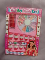 Kids Nail Art Set with 12 Fake Nails & Glue - Image 4