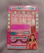 Kids Nail Art Set with 12 Fake Nails & Glue - Image 4