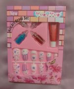 Kids Nail Art Set with 12 Fake Nails & Glitter Beads