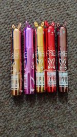 Waterproof Bunny Mascara for Bold Volume Pakistan