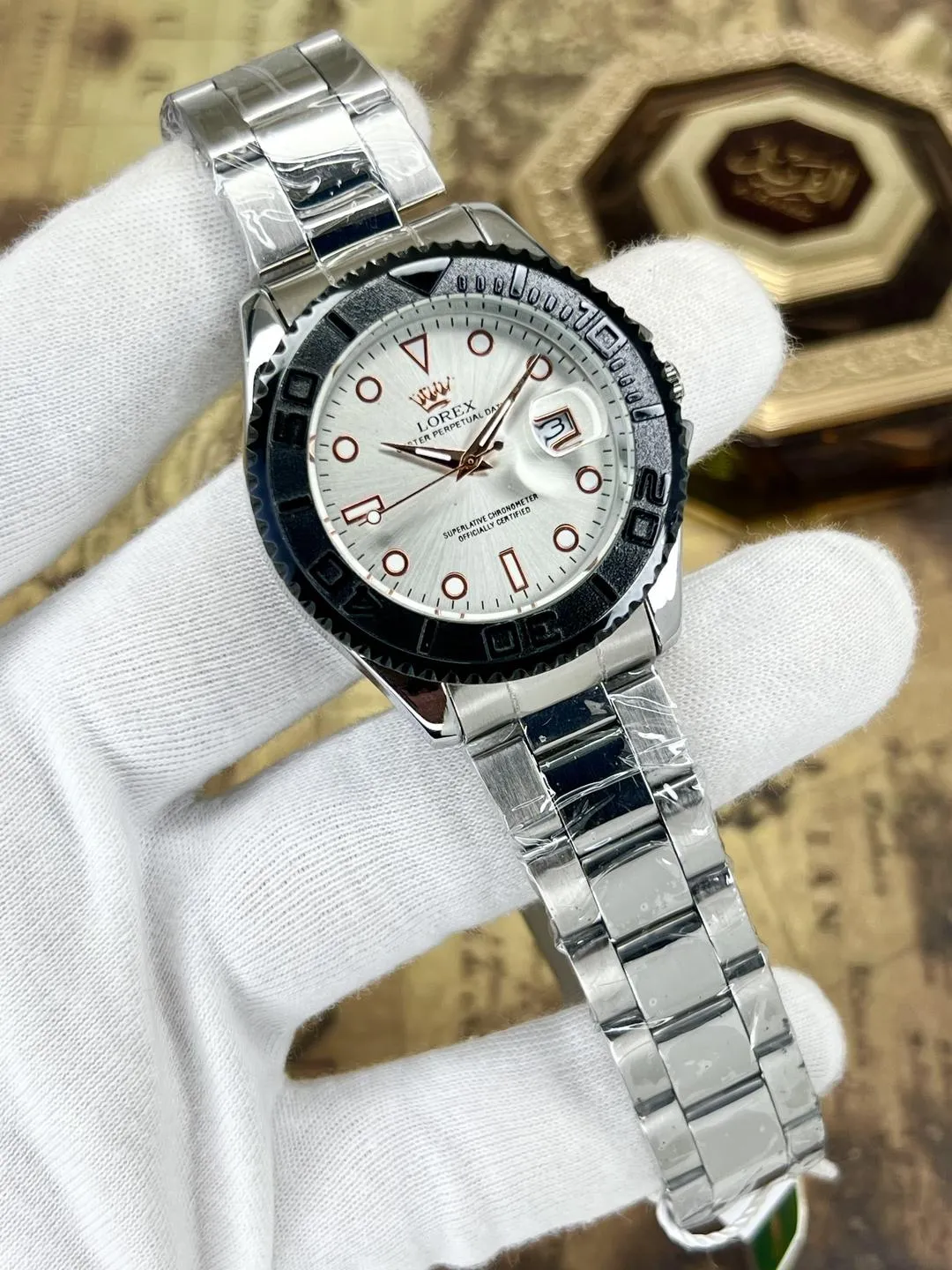 MZ1855200068MS-media-1 Men's Stainless Steel Chain Strap Watch with Date Display - Silver Multicolor - Image 1