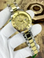 Men's Stainless Steel Watch with Date Display - Image 5