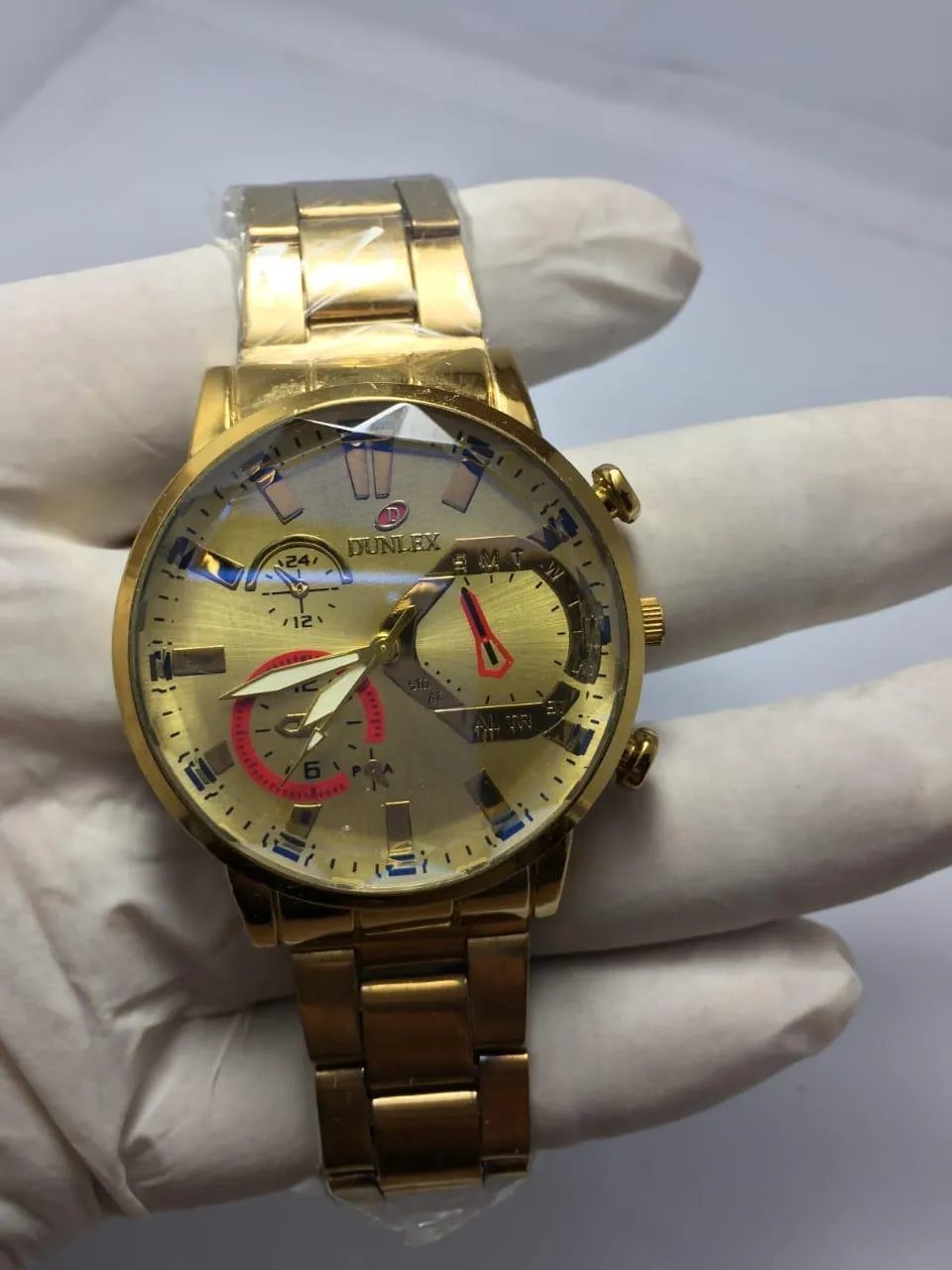 MZ1885200145QRBR-media-1 All-Gold Chronograph Watch for Men - Stainless Steel Chain Strap Multifunction Dial - Image 1