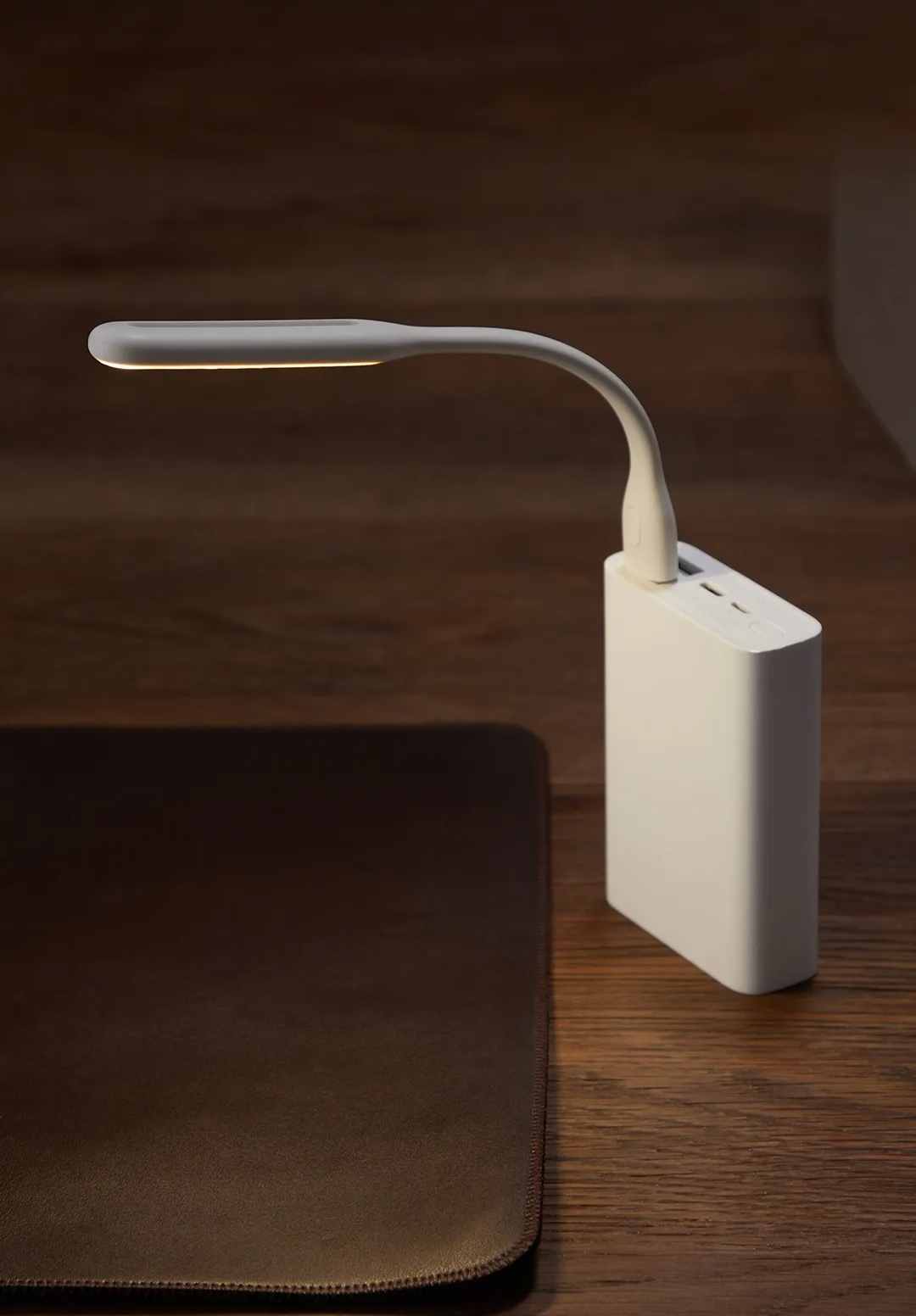 772dcfc6d5ac1032e35d267798309803.jpg_2200x2200q80.jpg_.webp USB Fan Portable Adapter I LED USB Light Lamp Enhanced Version for Laptop Notebook Computer PC Power Bank (random color) - Image 1