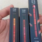 2 in 1 Combo  HUDA  Beauty  Professional  Eyes Cheeks Lips (Lipsticks)
