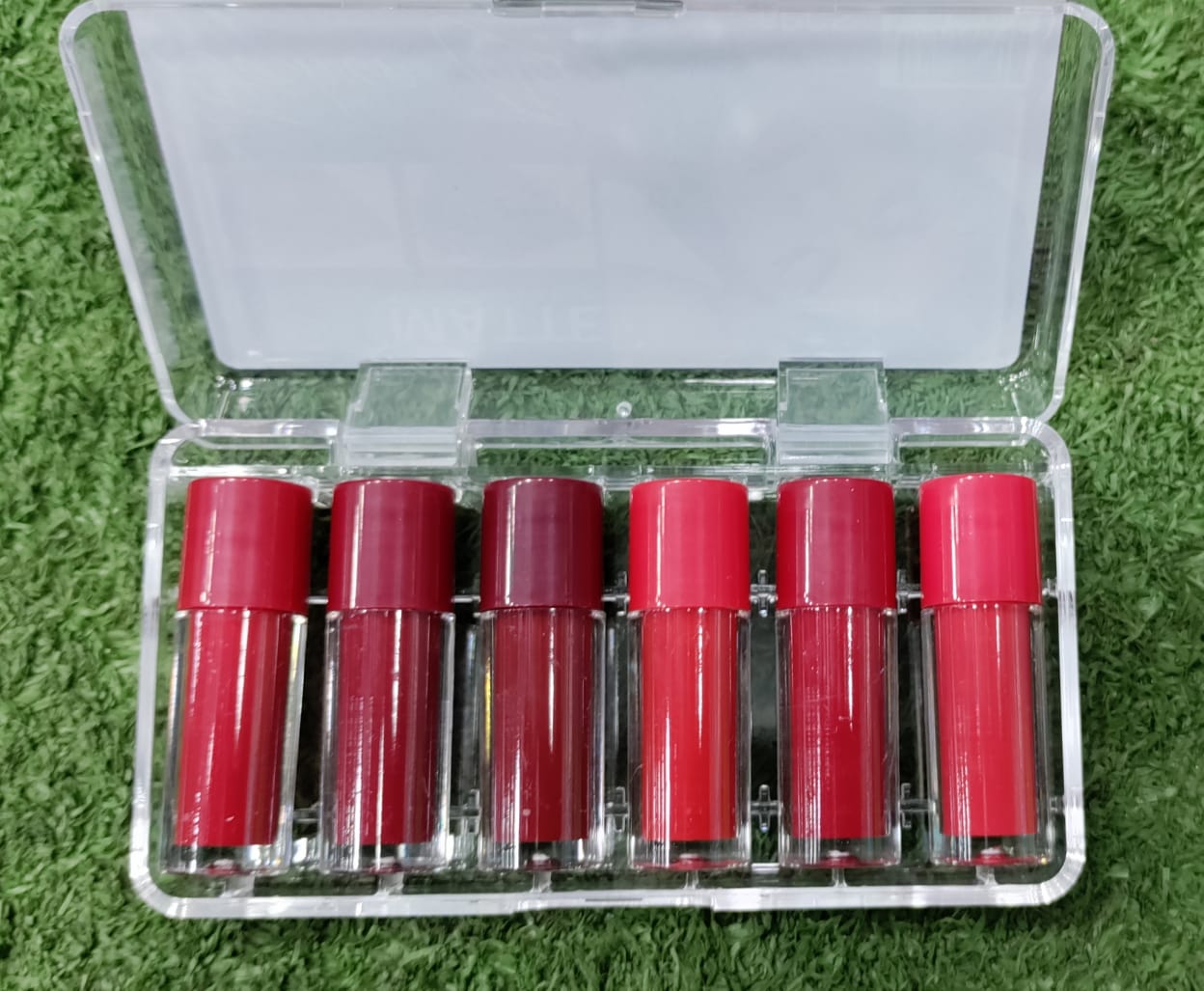 WhatsApp-Image-2024-09-14-at-8.19.49-AM-1.jpeg High Pigment Lipgloss, Pack of 6 - Image 1
