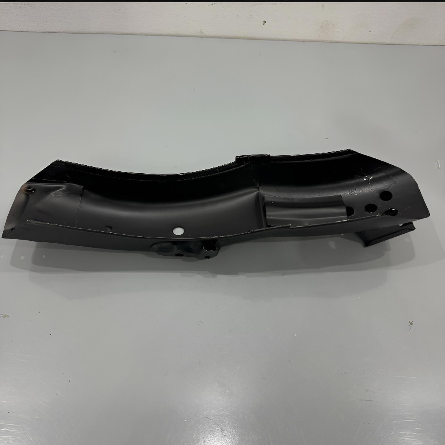 WhatsApp-Image-2024-09-21-at-11.35.28-AM.jpeg 125 Motorcycle fancy Mudguard rear high quality rear back light bracket for cafe racer bikes - Image 1
