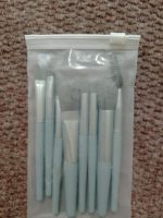 8 Pieces Cute Mini Brushes Pack  (random color) - Image 5