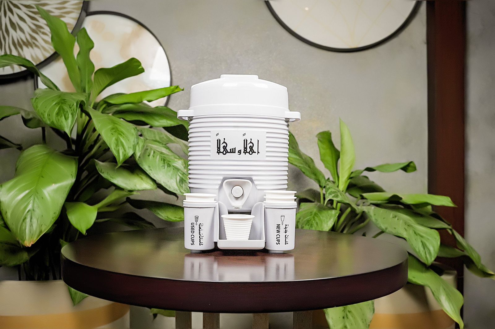 WhatsApp-Image-2024-10-09-at-3.22.35-PM-1.jpeg ZamZam Dispenser (Capacity 2 litre) (random color) - Image 1