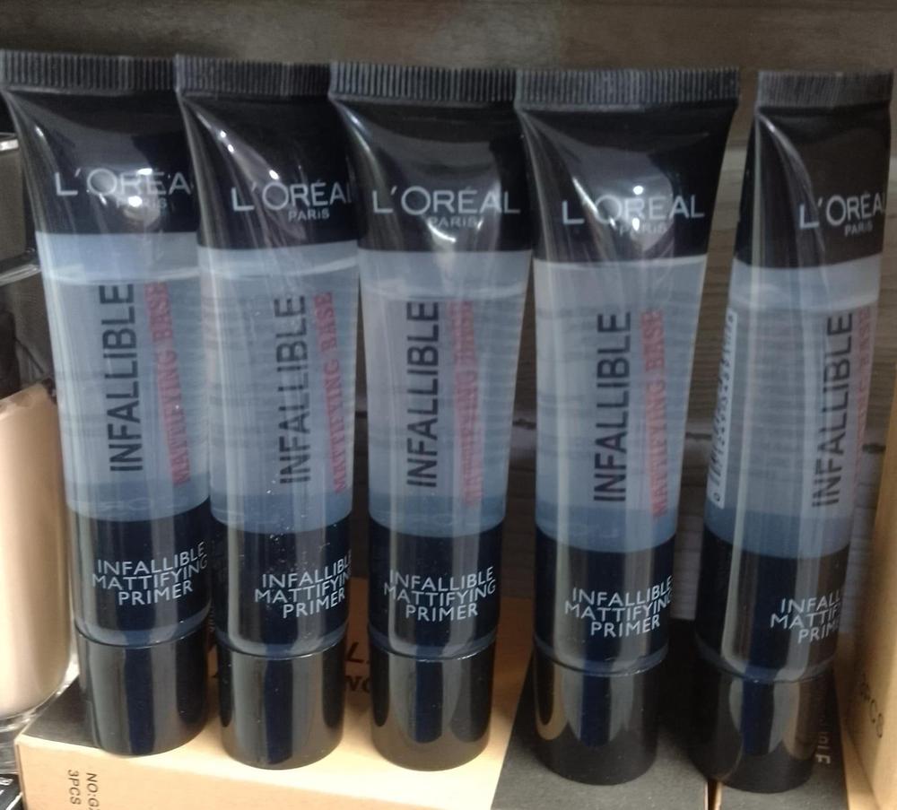 WhatsApp-Image-2024-10-11-at-4.36.15-PM-1.jpeg L'Oreal infallible primer - Image 1