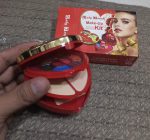 Only Touch All In 1 Make Up Kit - Image 3