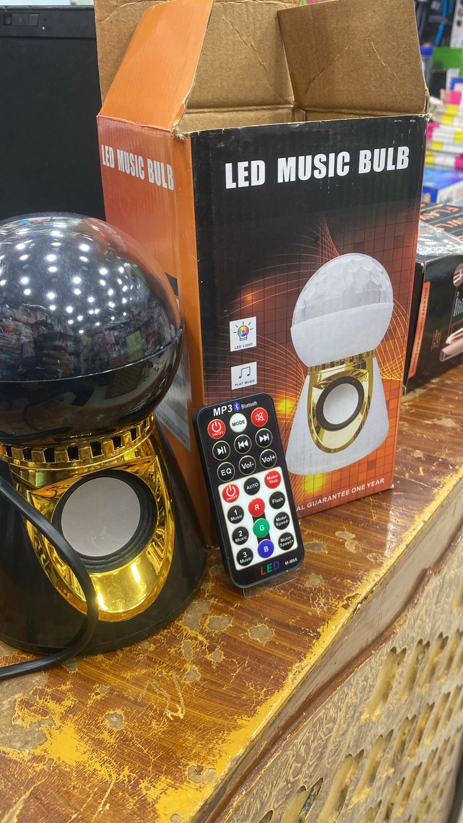 c5dee3ba-4c52-43e1-859b-9a006fa781d6.jpeg LED musicBULB Bluetooth speaker with multi lights - Image 1