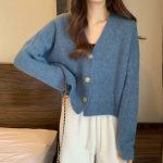 Women Green Waxy Knit Cardigan Jacket — Winter New Style V-Neck - Image 3
